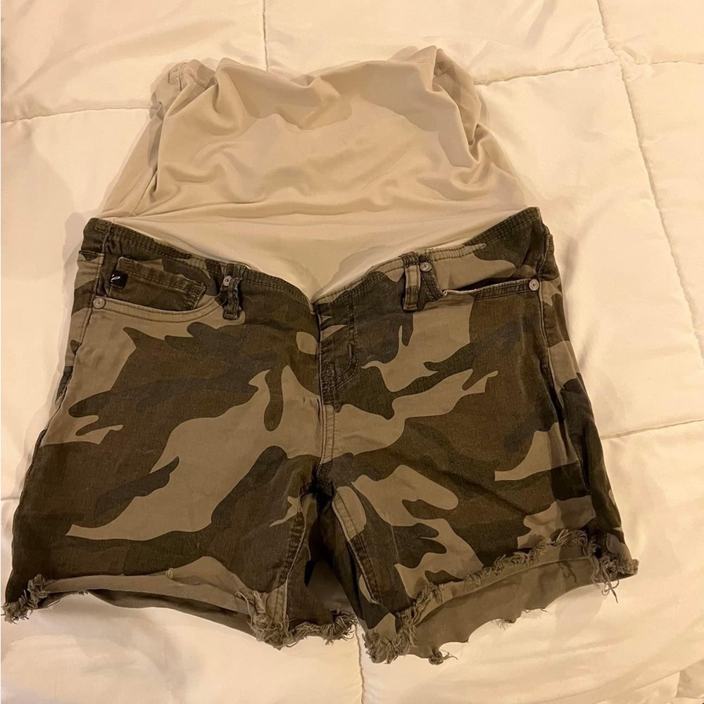 KanCan maternity shorts